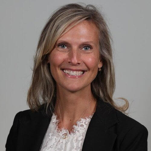 Hope Bagozzi - Canadian Ad Insider Hope Bagozzi