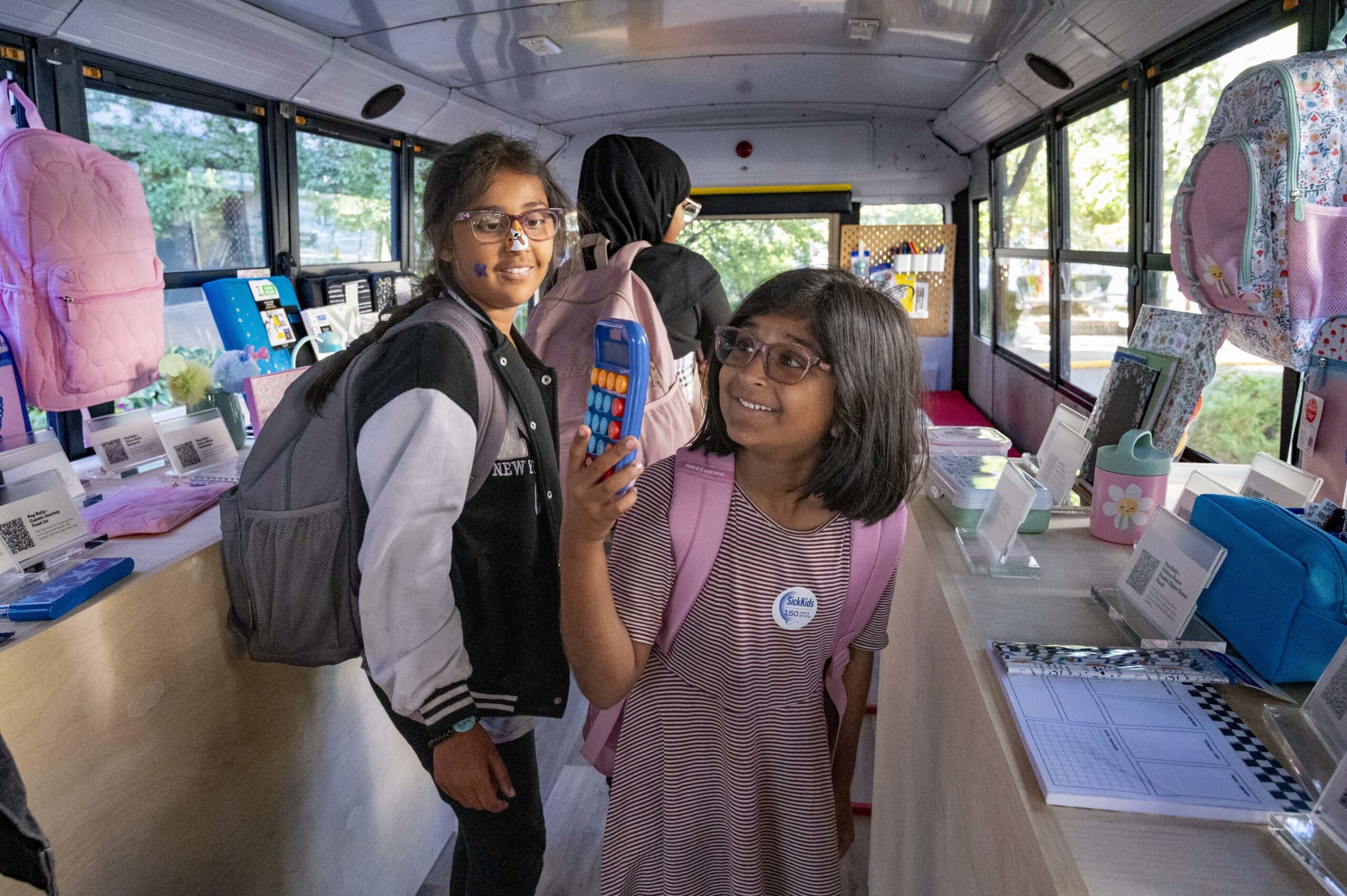 Celebrating A New Era In Back-to-School Shopping With Staples Canada’s EASY Bus