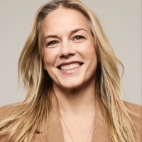Andrea Van Leeuwen